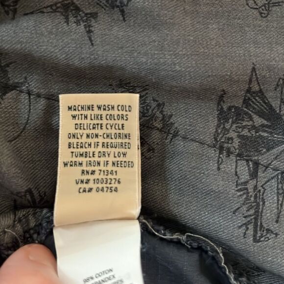 L.L.Bean Size Small Petite 🛶⛺️Navy Blue Capri Pants , Cropped Pants - Picture 10 of 11